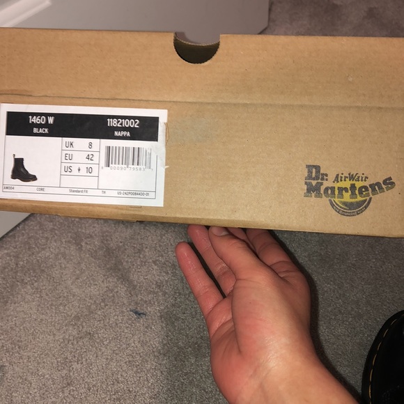 Women’s Black Doc Martens Lace-up Boots - Picture 9 of 10